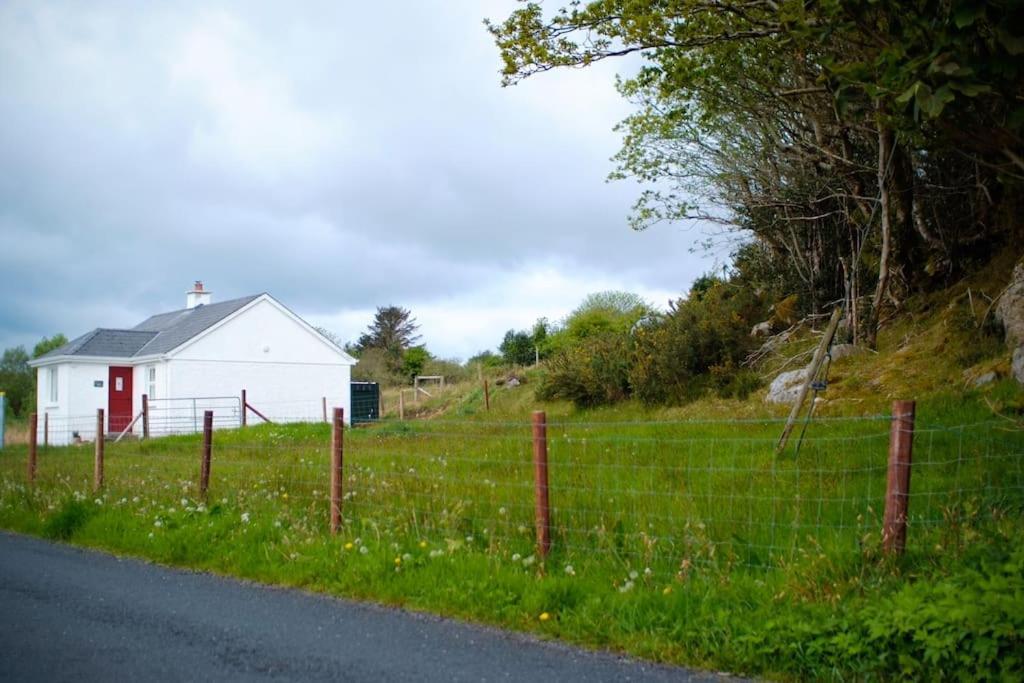 Mary Jane'S Cottage, Lettermacaward Doochary Exterior foto